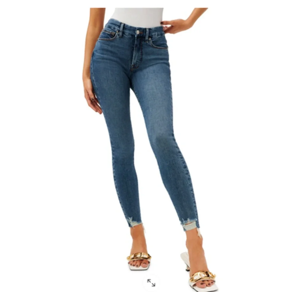 Good American Good Legs Chewed Hem Skinny Jeans  Size 4 NWT
